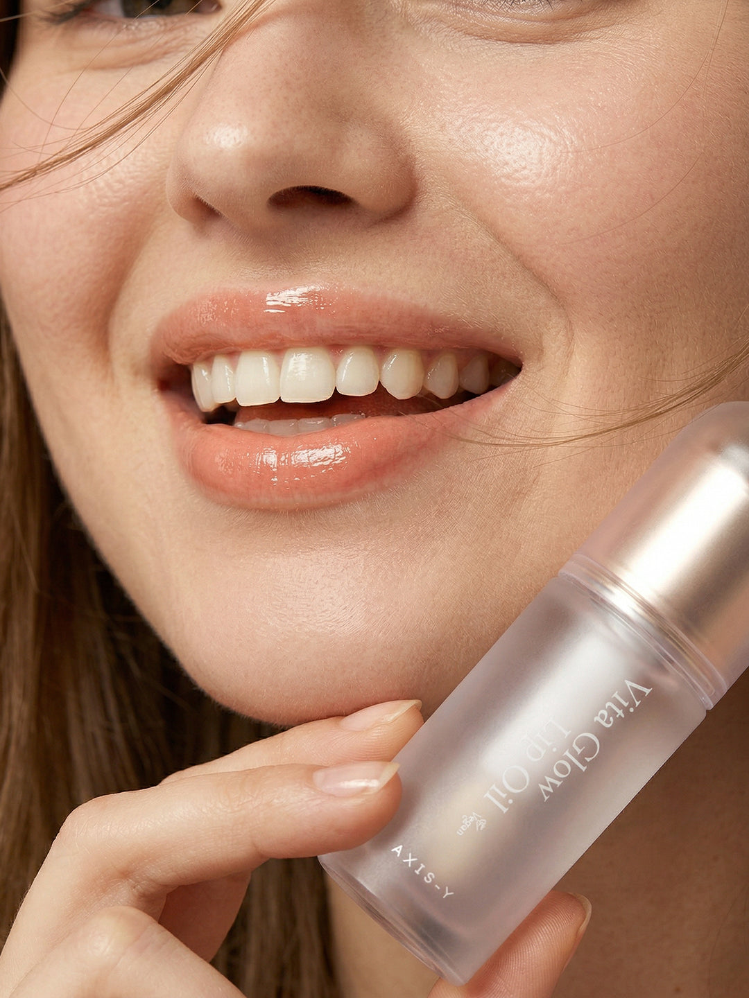 AXIS-Y Vita Glow Lip Oil (Dreamy Olive) 2