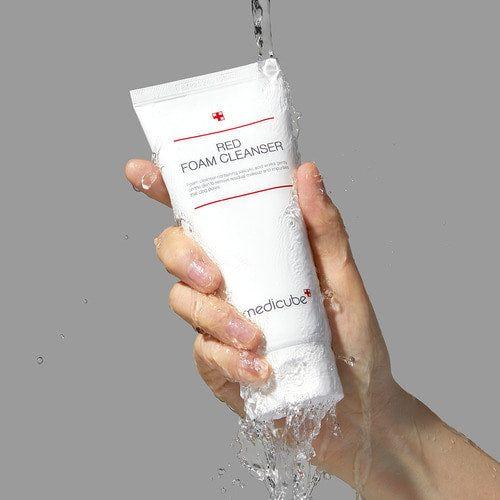 MEDICUBE RED FOAM CLEANSER
